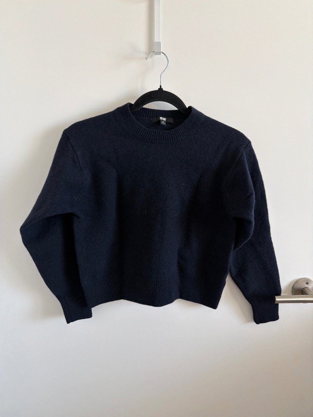 Uniqlo Navy Wool Crewneck Sweater Size XS